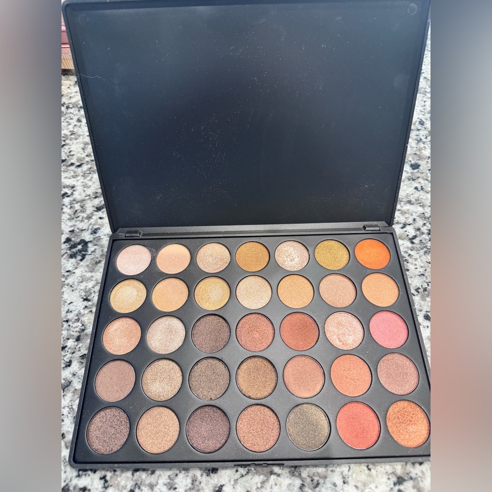 Morphe Professional Eyeshadow Palette - 35 Color Set